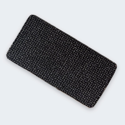 High-strength Kevlar® reinforced neoprene fabric with superior anti-cut and puncture-resistant properties for tactical gloves and adventure footwear.